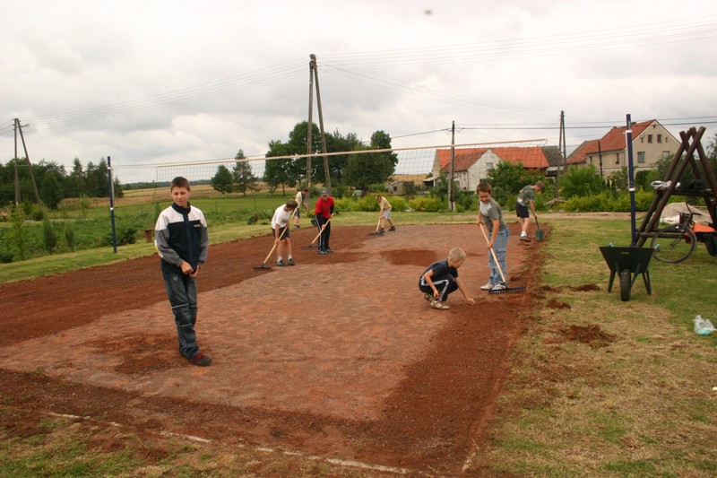 Boisko do siatki - odzylo.JPG